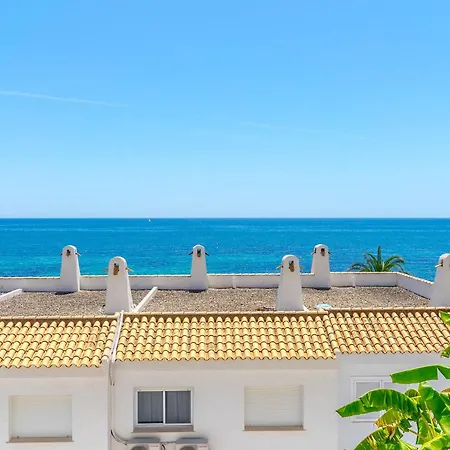 Sueno By The Sea Apartman